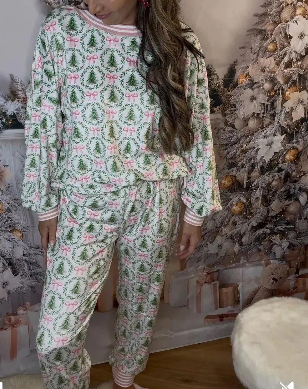 🎄Christmas Trees and Bows Pajama Set mysite