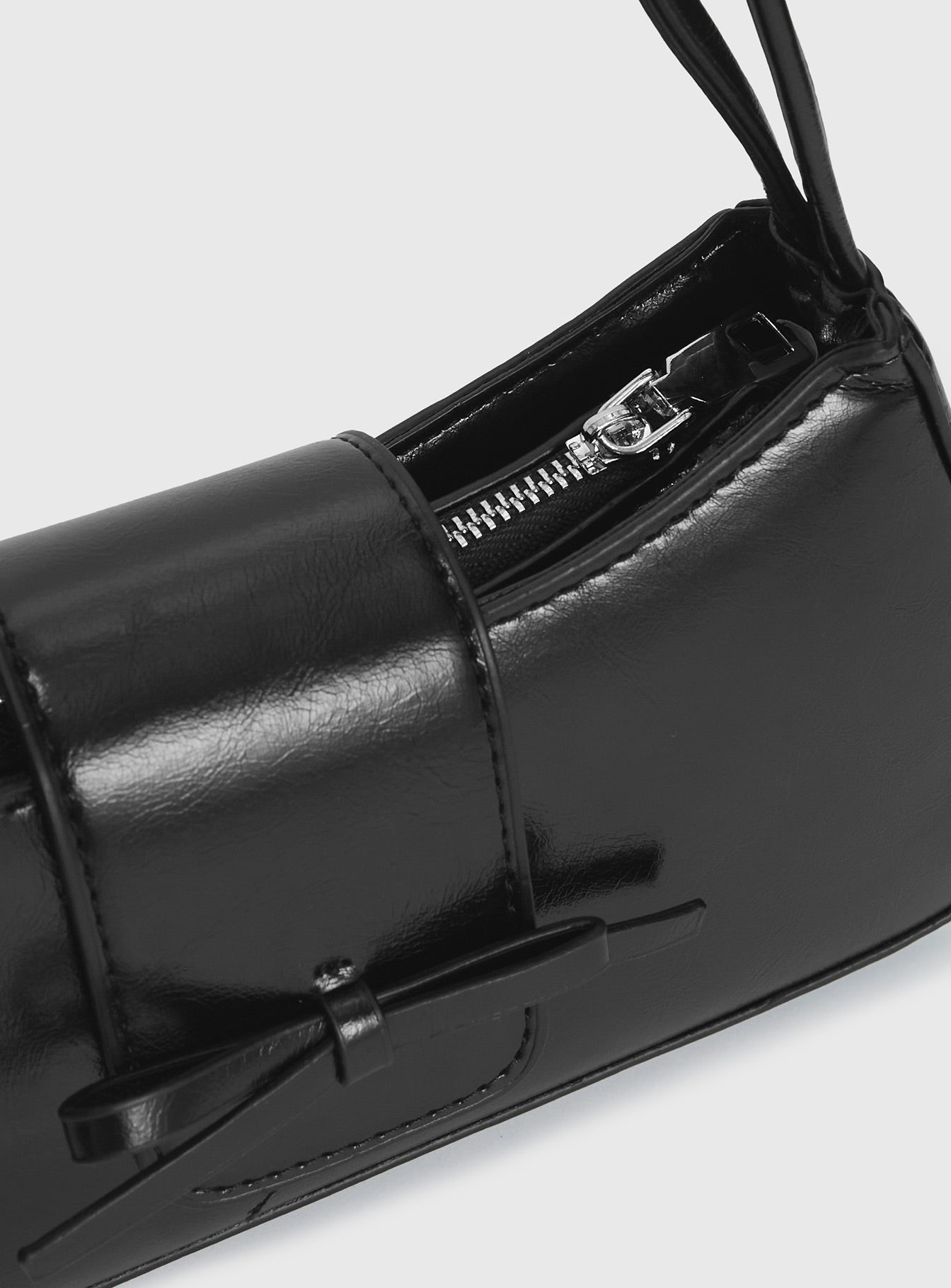 Scotlyn Shoulder Bag Black Princess Polly Lower Impact