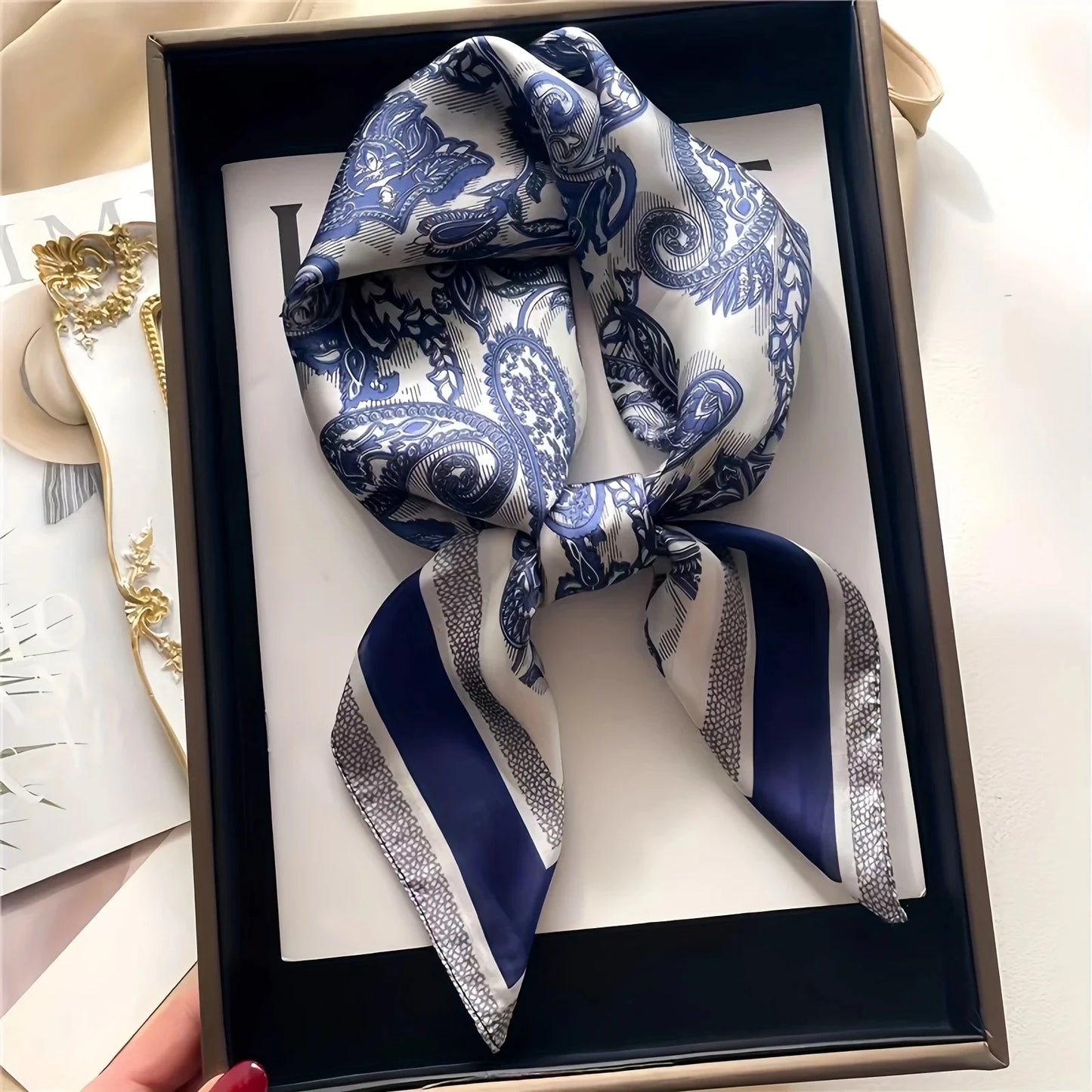 New Paisley Print Small Square Scarf Soft Satin Silk-like Thin Neck Scarf Mature Style Sunscreen Headscarf for Women Decorate Beauty World Shop