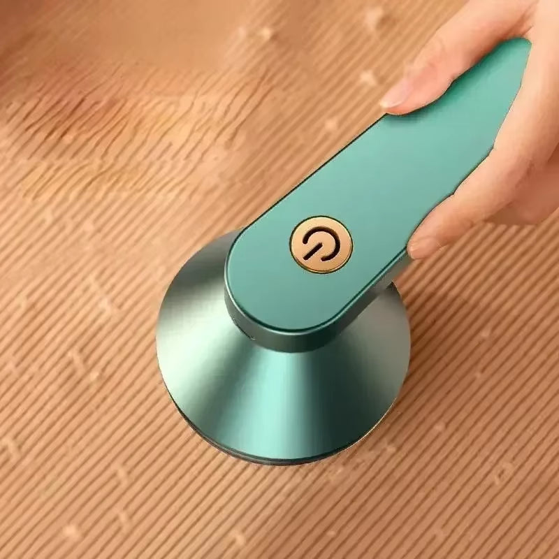 Rechargeable Electric Lint Remover, Portable Fabric Shaver for Clothes Pet Hair Removal Household Garment Ball Trimmer