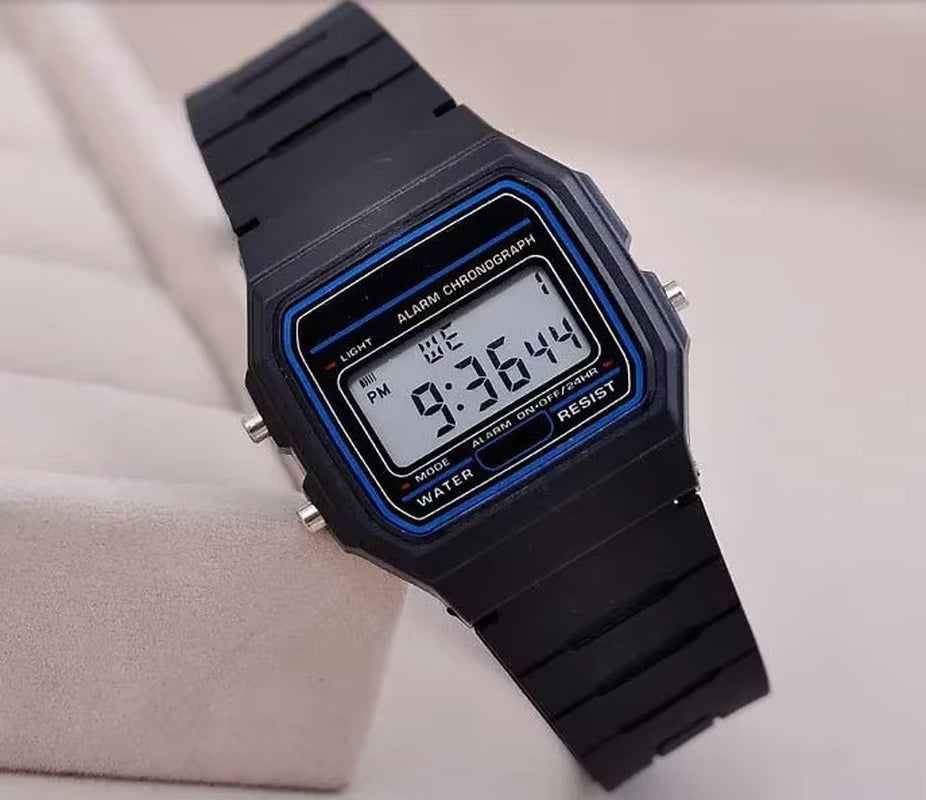 Sport LED Digital Watches for Men Simple Small Square Dial Electronic Watch Silicone Band Fashion Casual Mens Watch Montre Homme