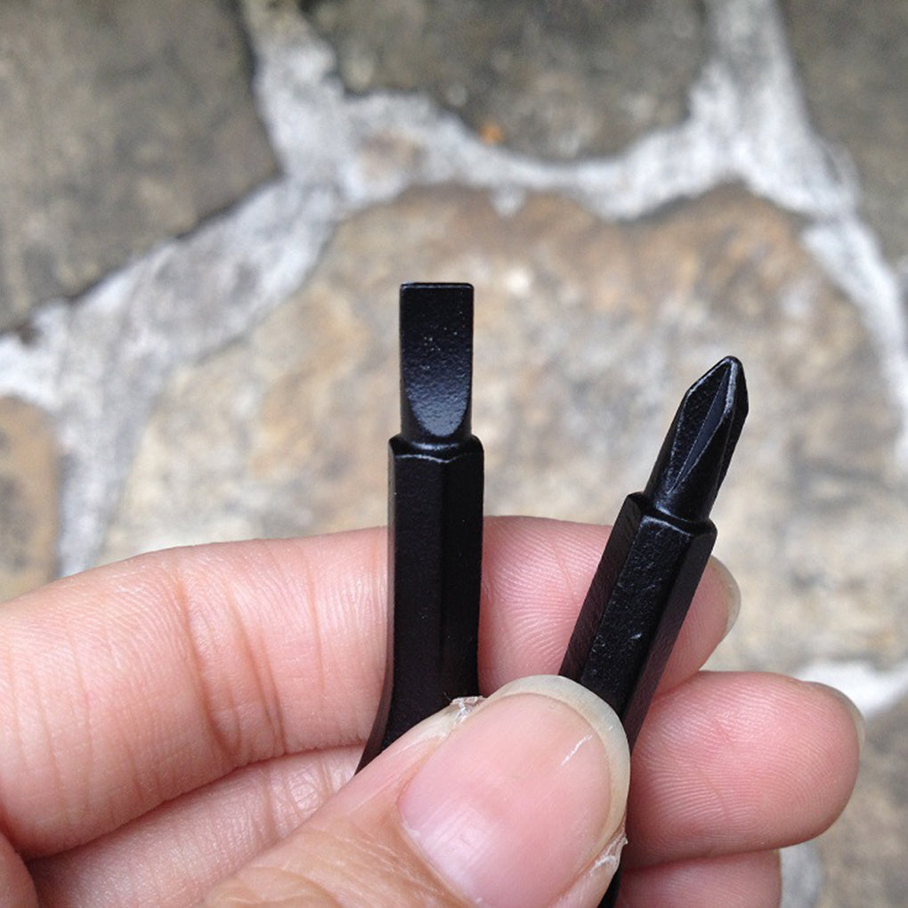 2pcs Mini Screwdriver Keychain - Compact, Portable Metal Tool for Everyday Use Beauty Fashion