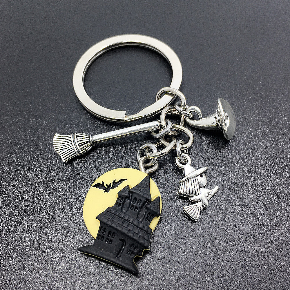 Witch In Broomstick Keychain Halloween Gift Magic Broom Keychain Witch Key Ring Bag Pendant Accessories Beauty Fashion