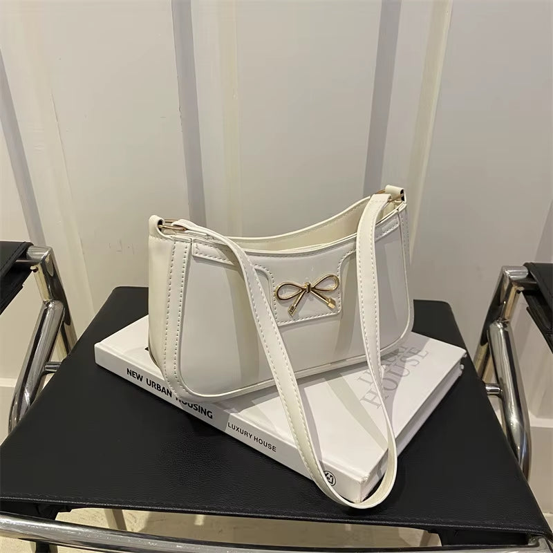 Stylish Shoulder Bag with Metal Bow Decoration, Versatile Underarm Bag, Classic Brown and Black Baguette Bag for Women Daily Use