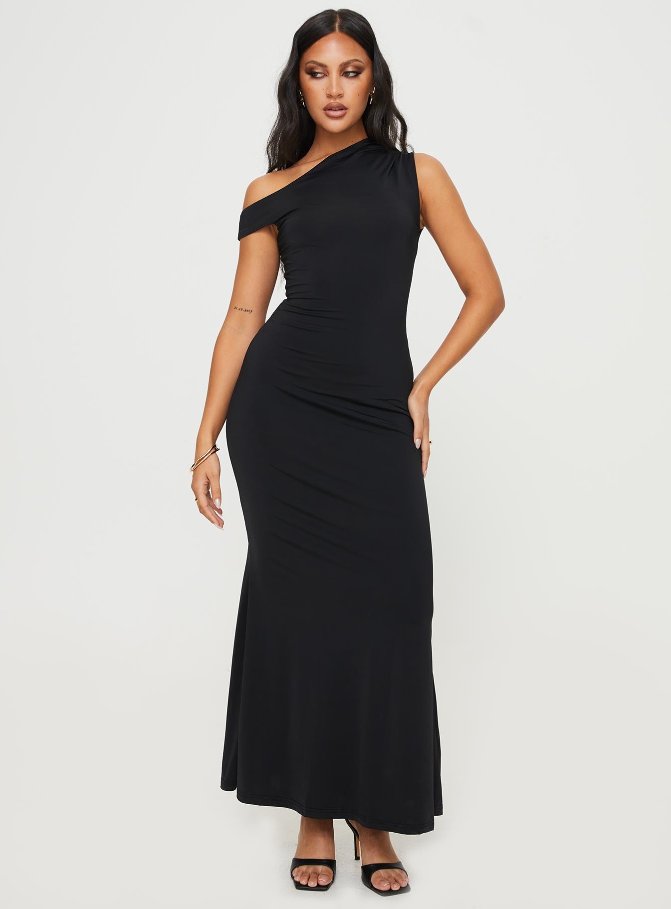 Beller Maxi Dress Black Princess Polly