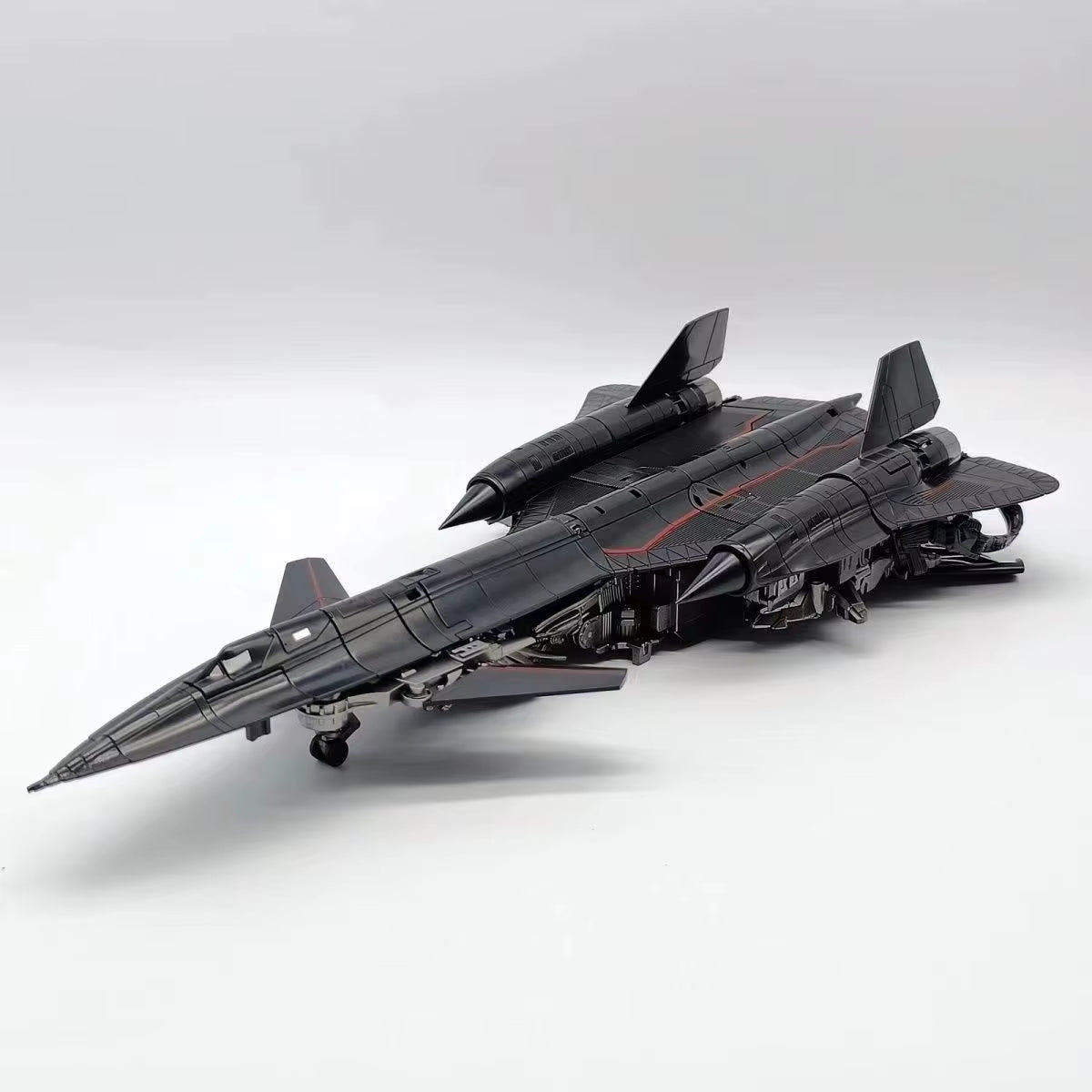 BAIWEI Transformation TW-1124 TW1124 Jetfire Skyfire Commander Height 17.5Cm Transformable into an Aircraft