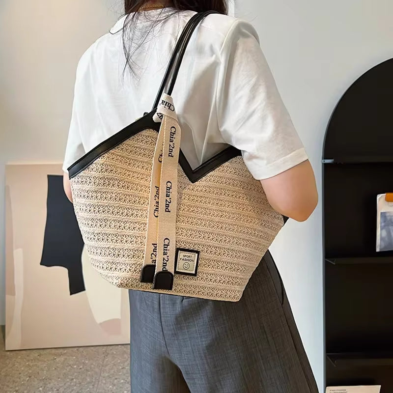 Straw Beach Bag Vintage Handmade Woven Shoulder Bag Raffia Circle Rattan Bags Bohemian Summer Vacation Casual Bags