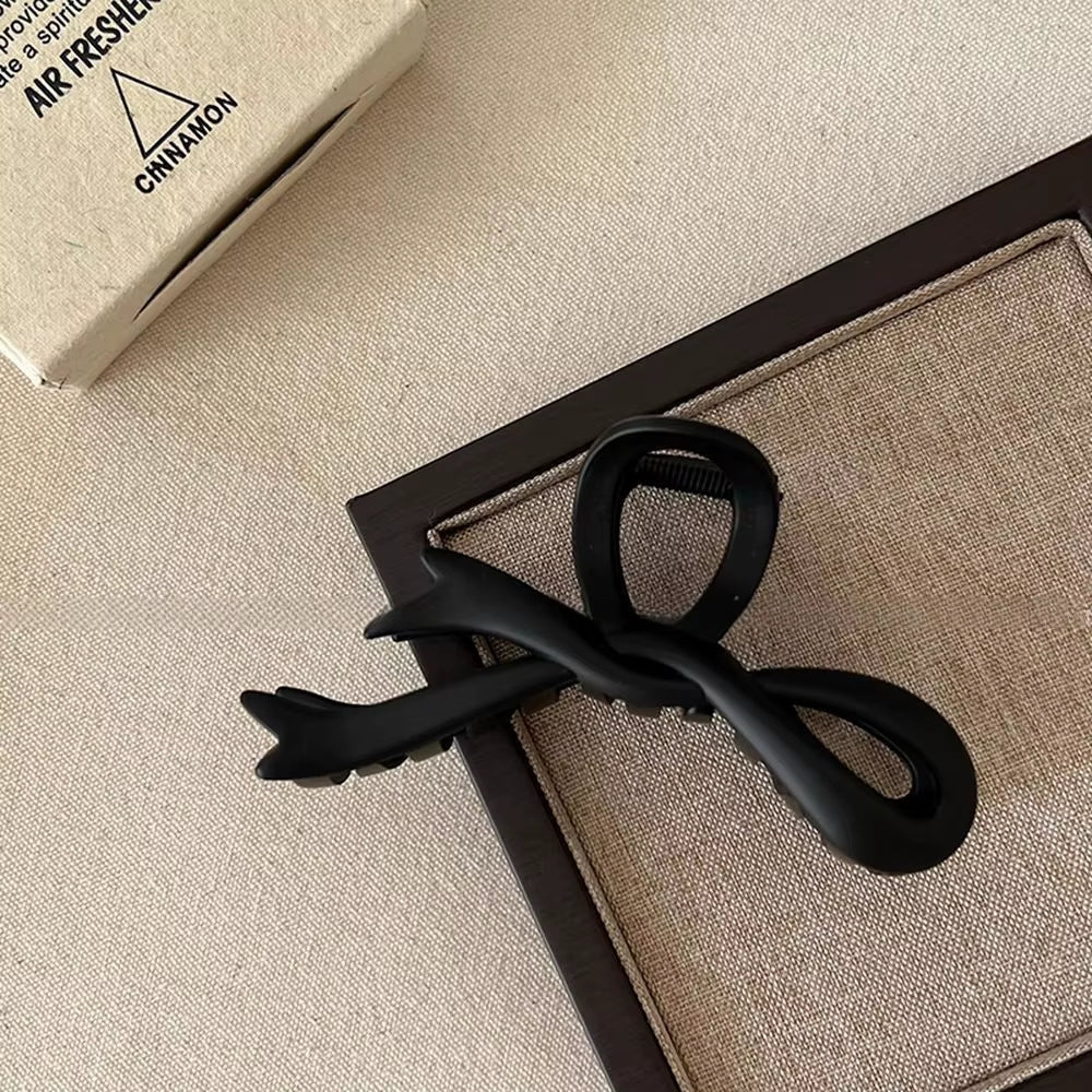 New Korean Matte Large Bow Hair Clip Women Temperament Fashion Advanced Sense of New Shark Clip Girls Hair Accessories