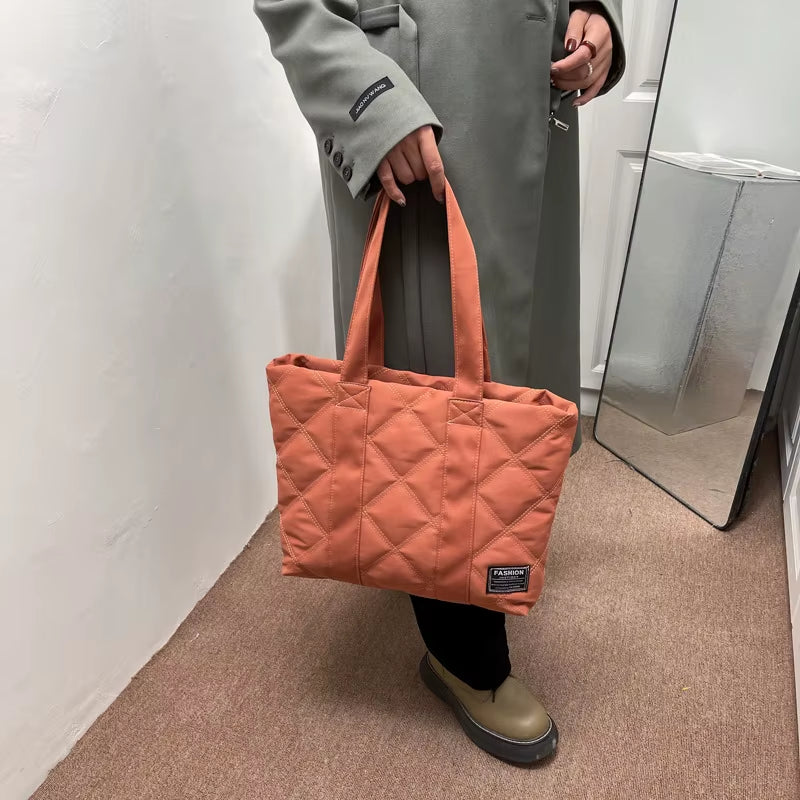 Fashionable and Versatile Large Capacity Nylon Cloth Women'S Bag New Shoulder Bag Street Trend Handbag Bolsa Feminina