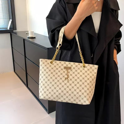 1Pcs Fashionable Large Capacity Handbag Texture PU Leather Tote Women Bag with Hanging Accessories Shoulder Bag
