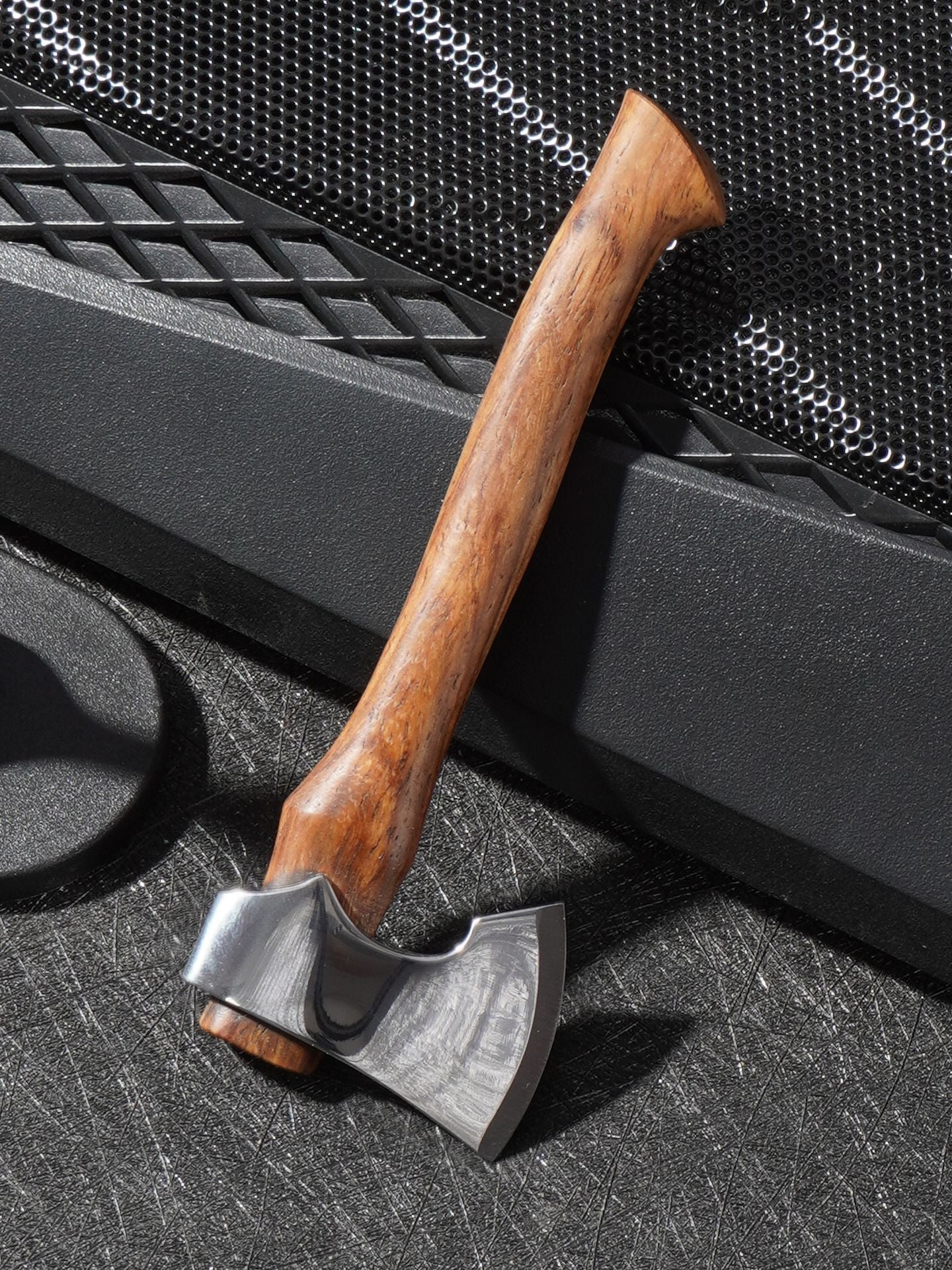 🔥🛠️ Pocket Trail Axe mysite