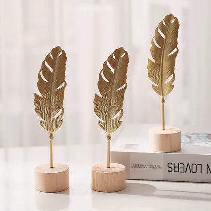 1Pcs Golden Ginkgo Leaf Feather Metal Model Figurines Manual Desktop Crafts Ornaments Photo Props Statues Sculptures Home Decor