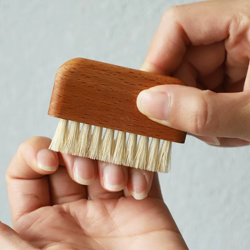 Natural Beech Wood Bristle Mini Finger Nail Brush Custom Logo Nails Cleaning Tools Multifunctional Pig Hair Nail Dust Brush