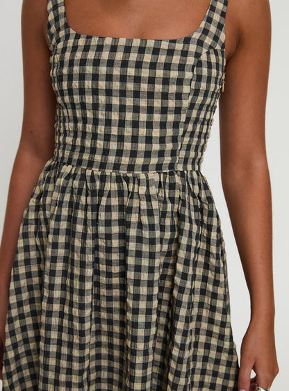 Cartmel Check Maxi Dress Black / Cream Princess Polly