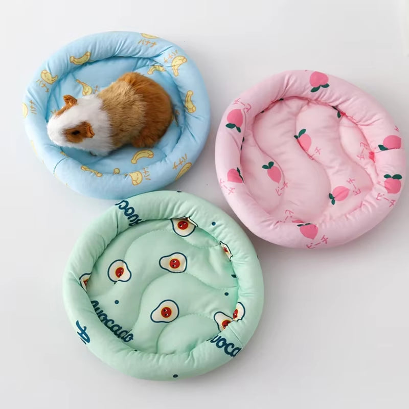 New Type of Small Pet Bed Nest Soft Warm Bed Guinea Pig Chinchilla Rabbit Bed Cage Nest House Breathable Cushion Sleeping Mat