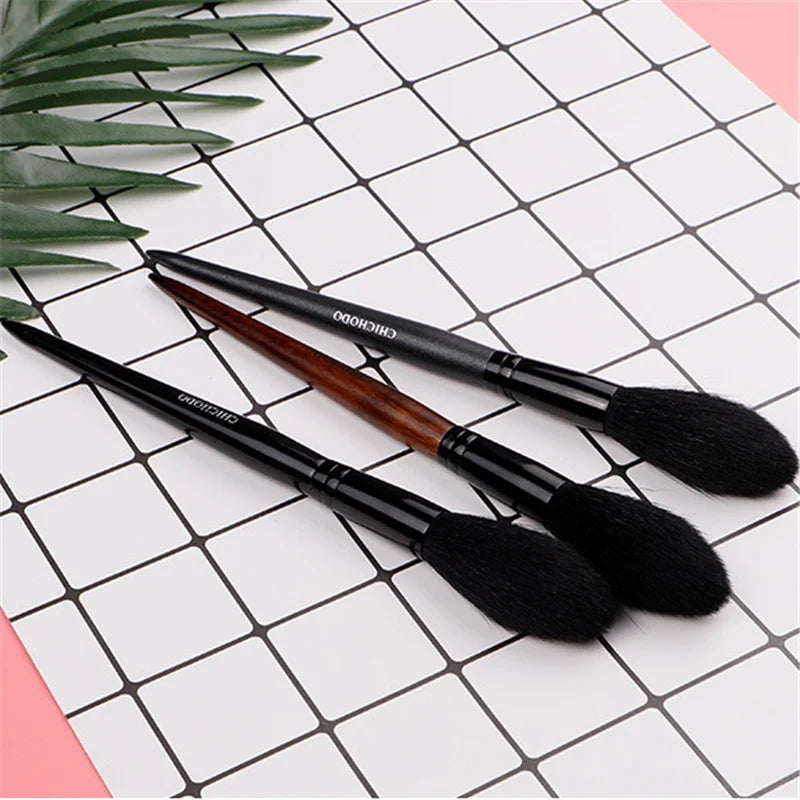 Professional Goat Hair Face Makeup Highlighter Blending Brush Long Handle Blush Brush Concealer Brush Beauty Makeup Tools Beauty World Shop