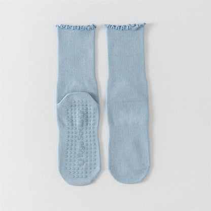 Yoga socks, boneless mid tube socks, sports anti slip thin fit, fitness Pilates combed cotton women's socks Beauty World Shop