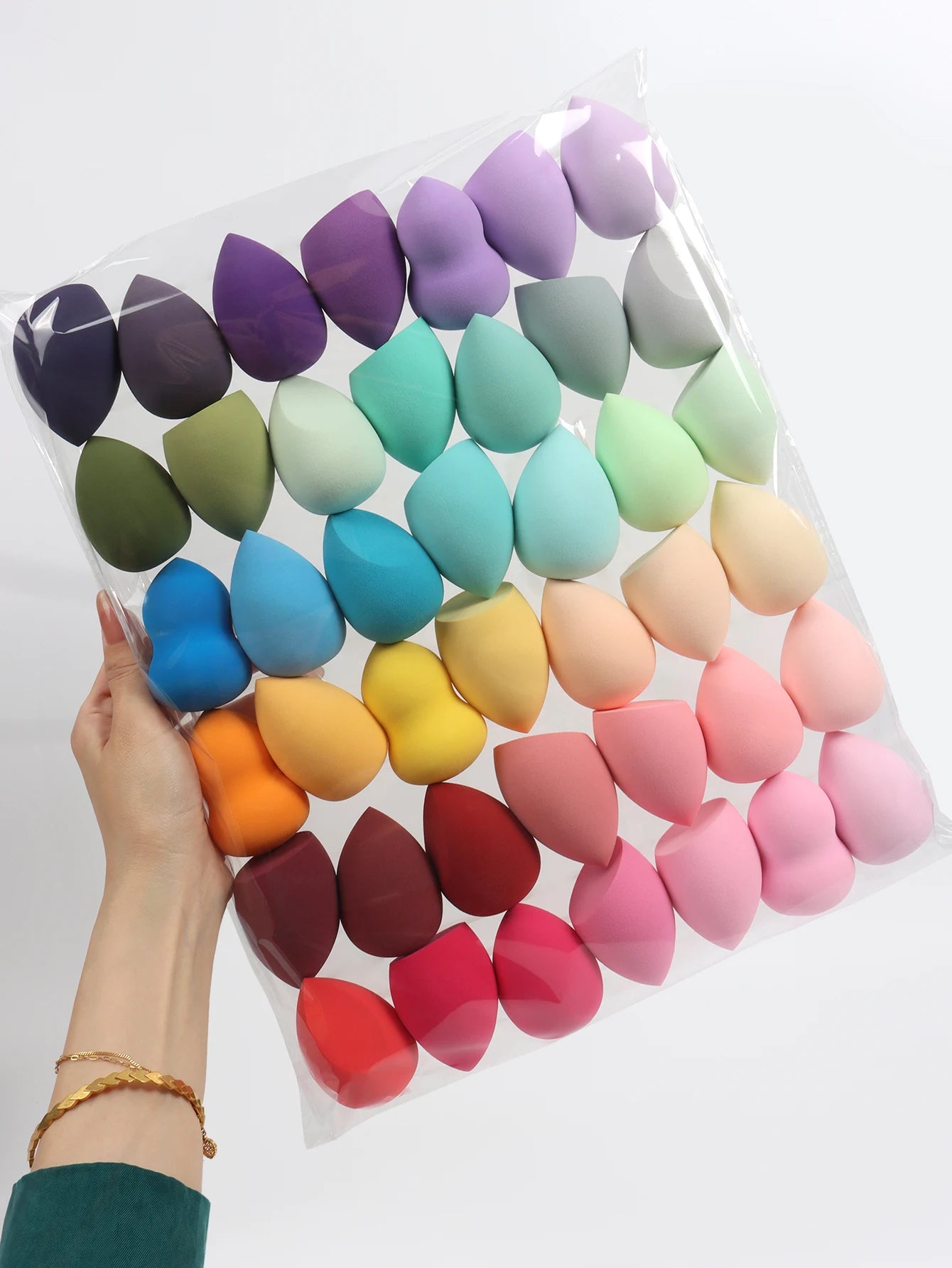 Make-Up Eggs 3-5-10-15-20-30-50 Pack, Color and Shape Random Foundation Beauty Sponge Blend, Liquid, Cream and Powder Flawless, Beauty World Shop
