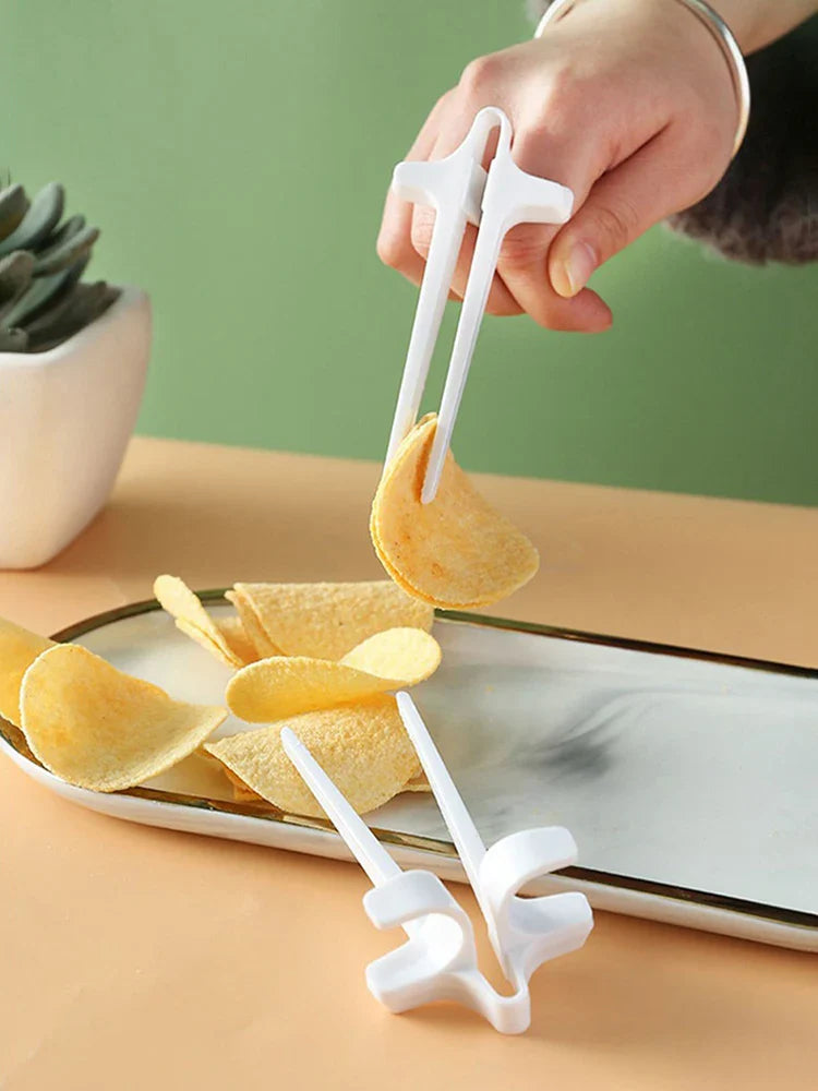 1PC Lazy Fingers Chopsticks - Hands-Free Snack And Game Clip-On Food Holder for Video Streaming No Dirty Hands Required Beauty Trend Shop