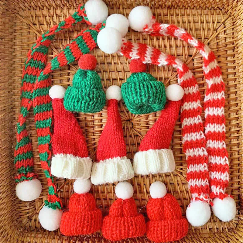 Mini Santa Knitted Hat & Scarf Small Christmas Costume for Cat Rabbit Doll Lollipop Bottle Cap DIY Xmas Party Dinner Decoration Beauty World Shop