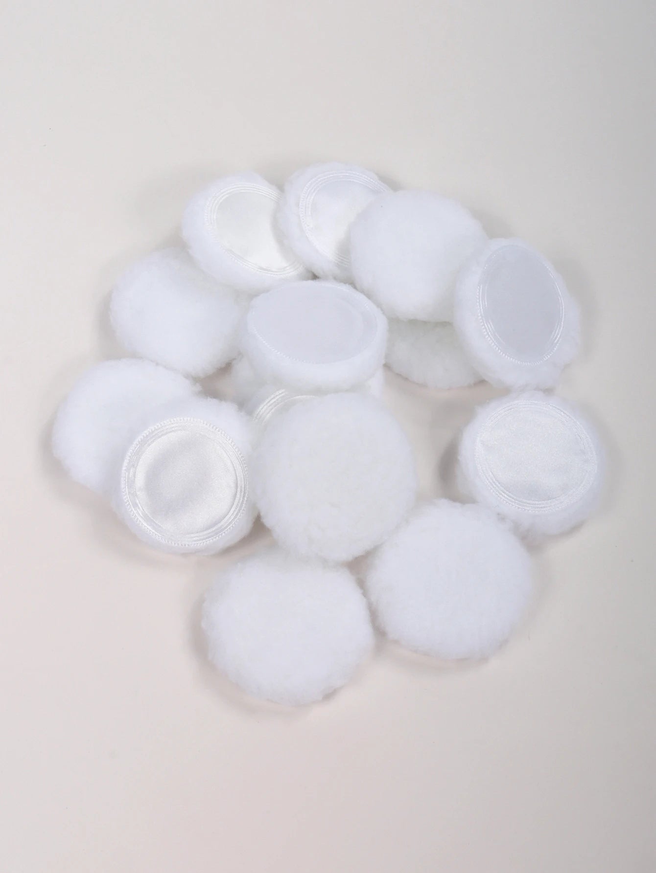 2-5-10-20Pcs Portable and Practical High-Grade White Round Powder Puff for Base and Fixing Makeup Beauty World Shop