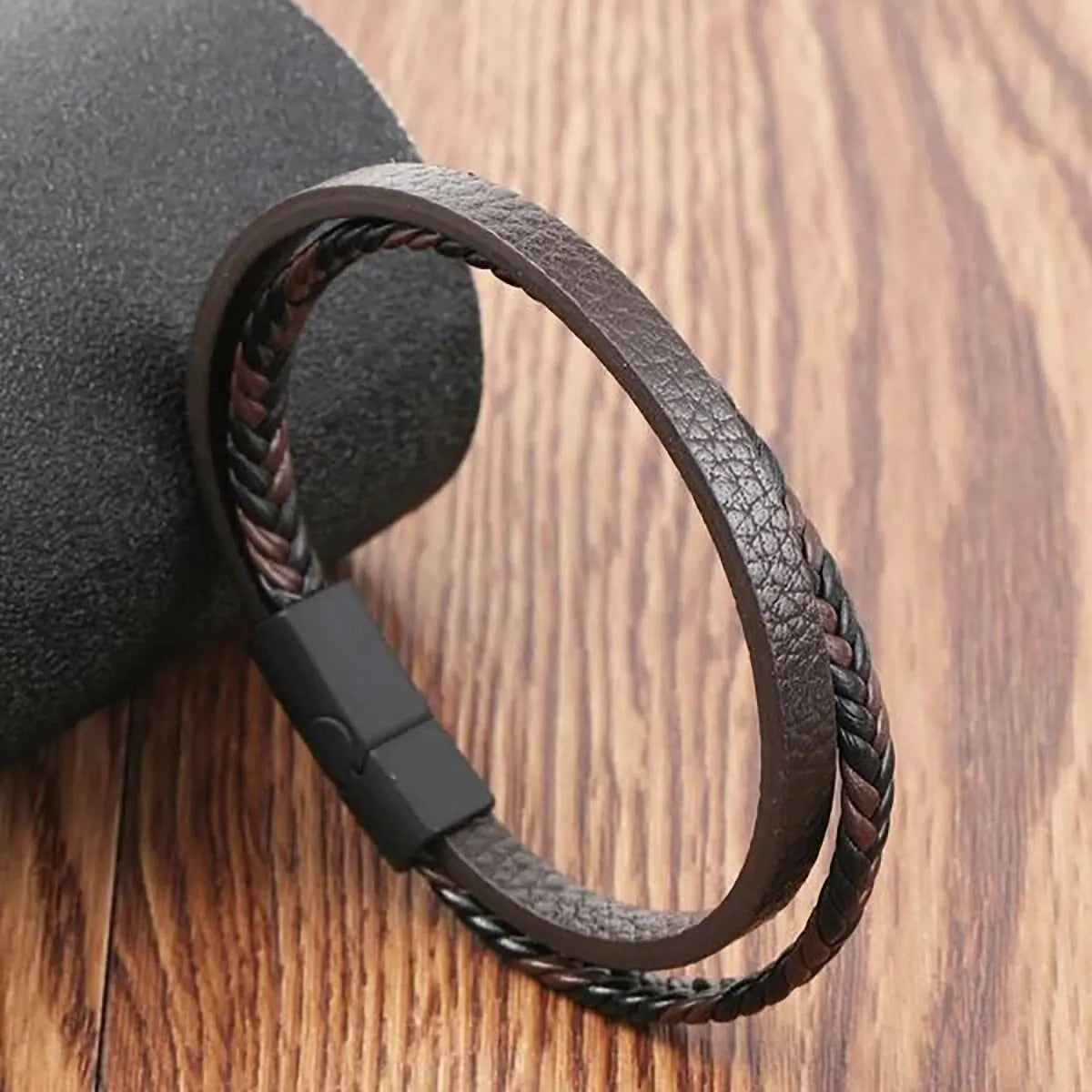Multi -Style PU Leather Two -Layer Magnetic Bracelet Men's Mature Business Give Men The Best Gift for Men Beauty Fashion