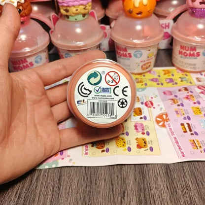 NumNoms Nail Polish Glitter Lipgloss Scented Light-up Num Nom Toy Collection Cute Animal Dolls Fun Play House Kids Birthday Gift Beauty World Shop