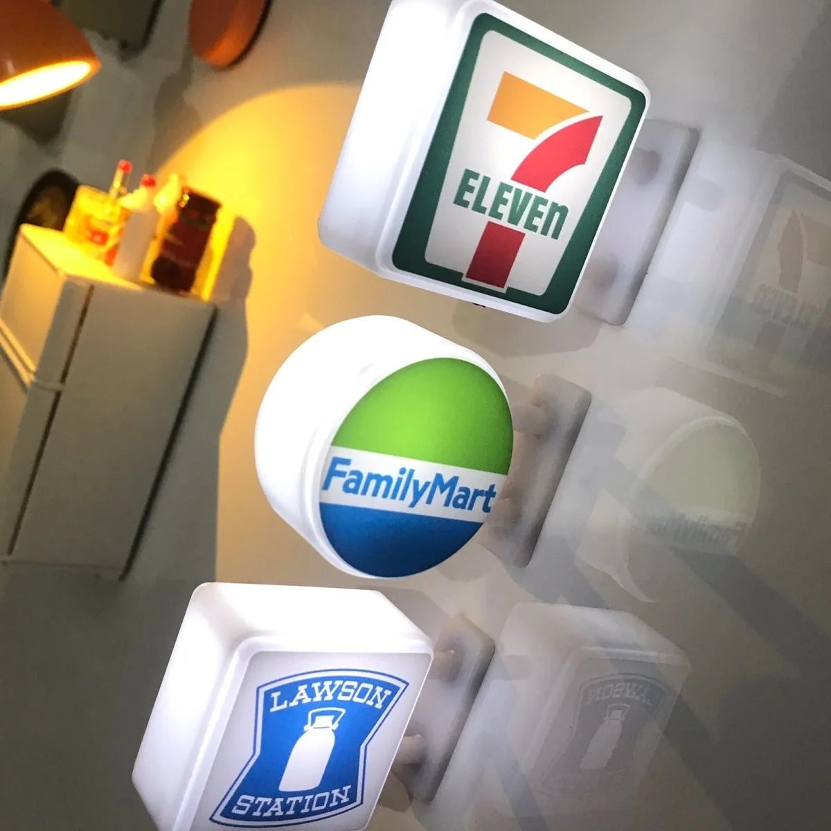 Hot Convenience Store Fridge Magnet Miniature Model Magnetic Attraction Decorate Night Light Atmosphere Light Glowing Signboard Beauty World Shop