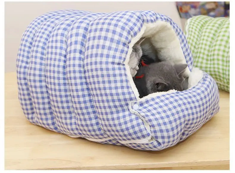 Foldable Winter Pet Sleep Bed/Bag for Cats Dogs, Thickened Semi-Enclosed Design, Soft Indoor, Christmas/Warm in autumn /winter