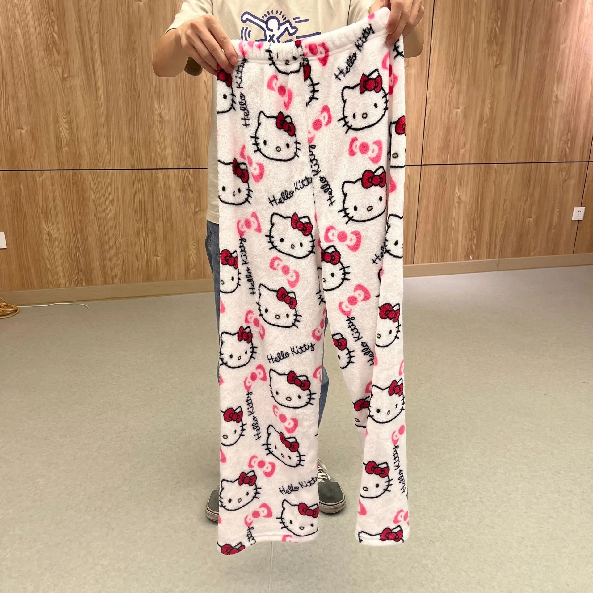 2024 Sanrio Hello Kitty Pajamas Halloween Flannel Fashion Trouserswomen Kawaii Woolen Anime Cartoon Casual Home Pants Autumn Beauty Fashion