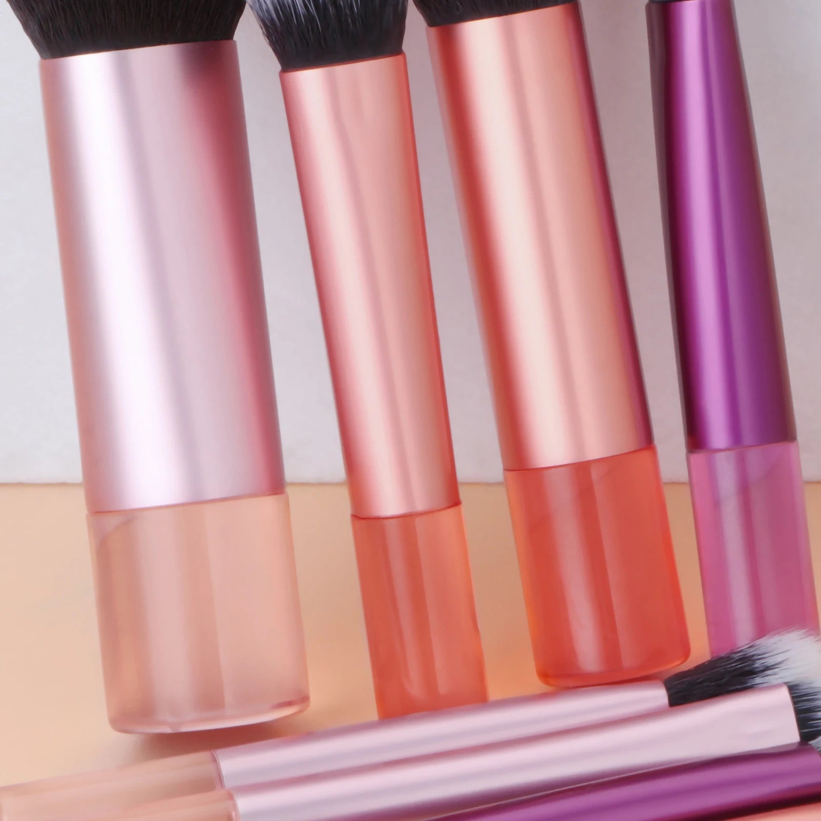 10 color Mini makeup brush Travel portable Makeup Tool Makeup Puff - Palm Brush Professional Makeup tool set Christmas gift Beauty World Shop