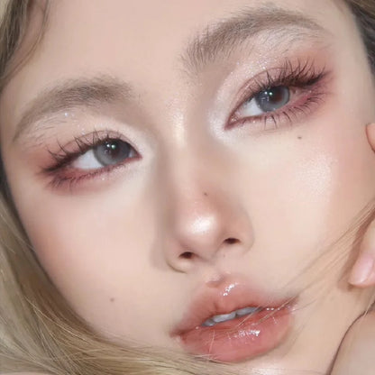 Lying Silkworm Pen Monochrome Brightening Highlight with Flash Eye Shadow Pen Beauty World Shop