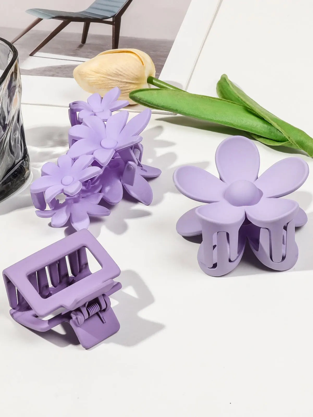 5 Pcs Mixed Colors And Shapes Big Hair Claw Clips for Women Girls Thin Thick Curly Hair, Strong Hold Jaw Clips. Beauty World Shop