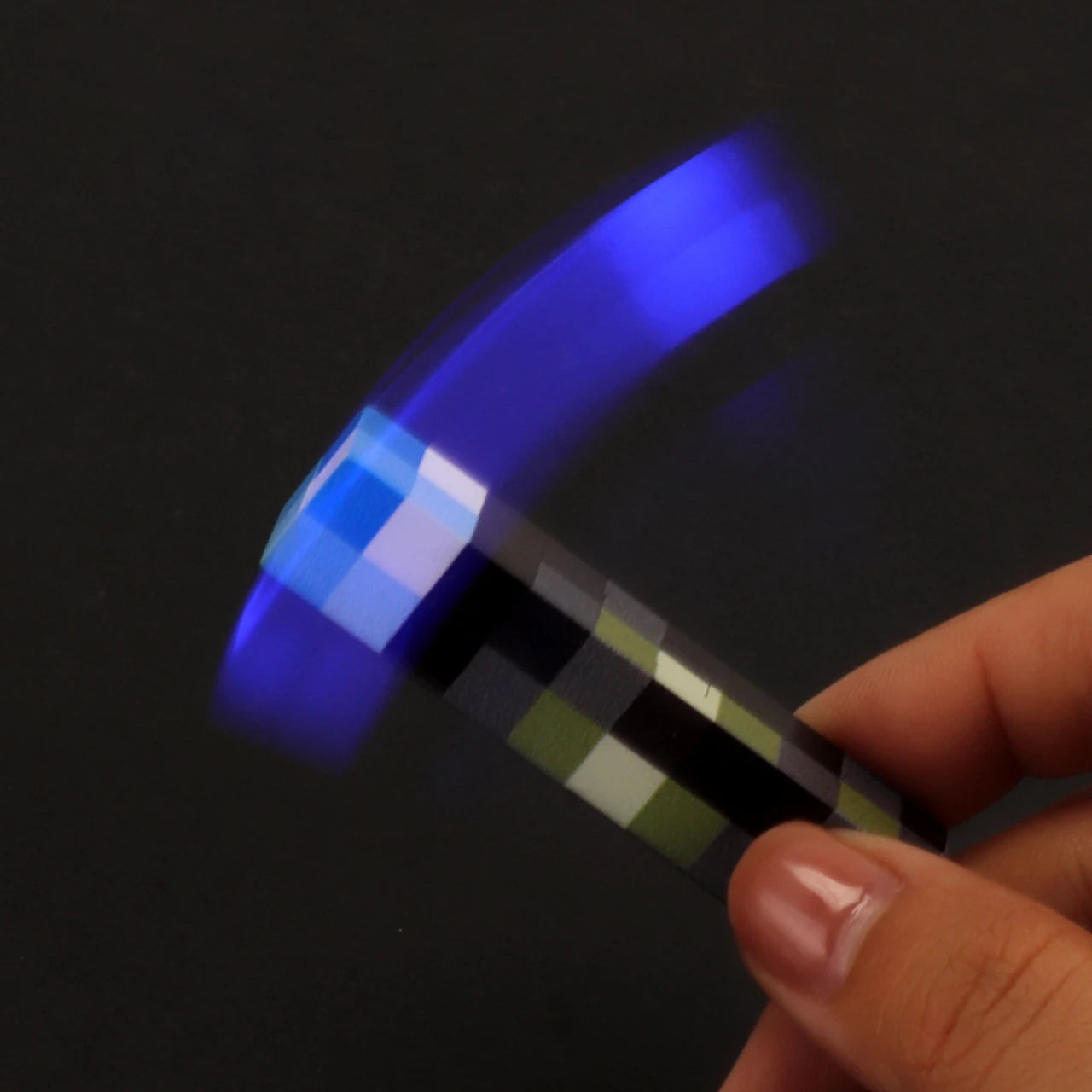 Fun Mini Torch Keychain Pixel Wind Design Game Model Toys LED Flashlight USB Rechargeable Night Light Backpack Pendant Fans Gift Beauty World Shop