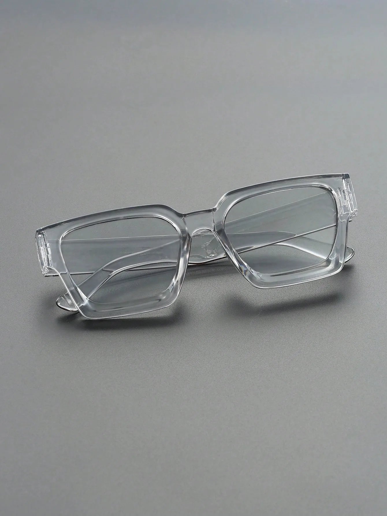 1/2 PC S Classic Fashion Square Plastic Frame Women Sunglasses For Men Daily Life Shades Eyewear Accessories. Beauty World Shop