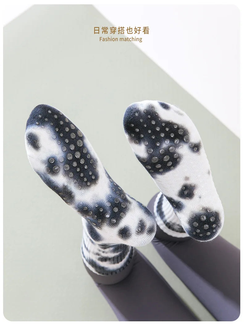 New Fashion Tie-dye Mid-calf Yoga Socks Pilates Socks Indoor Special Non-slip Sports Socks Dance Fitness Floor Socks Beauty World Shop