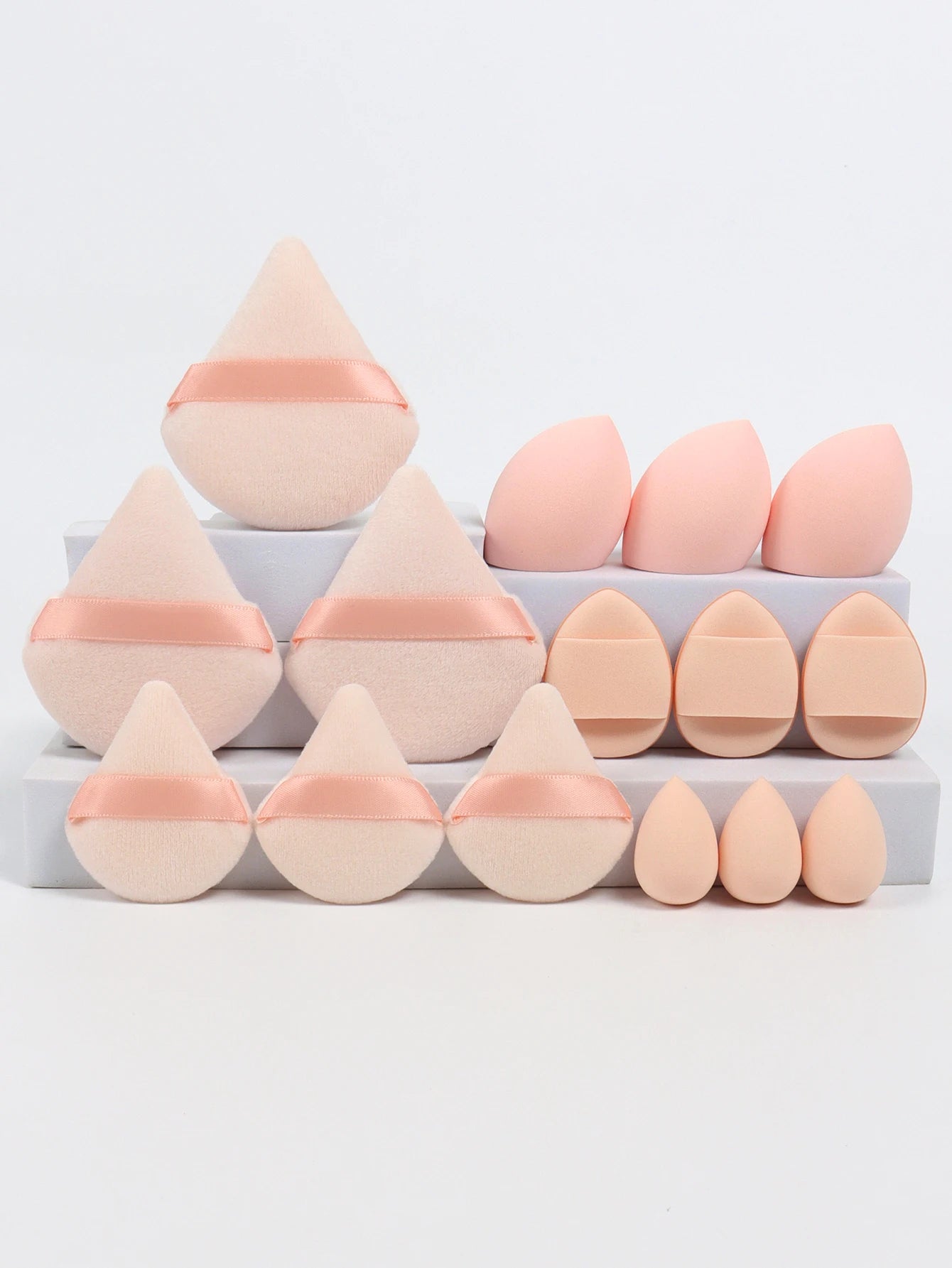 Multi Effect 15 Piece Set 3 Loose Powder Puffs&3 Mini Loose Powder Puffs&3 Medium-Sized Eggs&3 Mini Eggs&3 Air Cushions. Founda Beauty World Shop