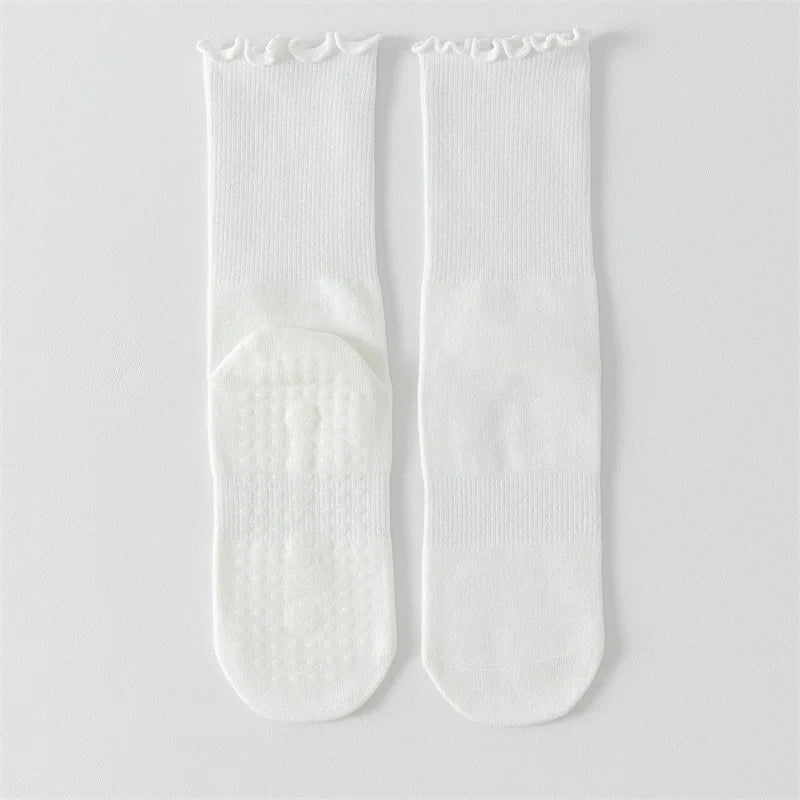 Yoga socks, boneless mid tube socks, sports anti slip thin fit, fitness Pilates combed cotton women's socks Beauty World Shop