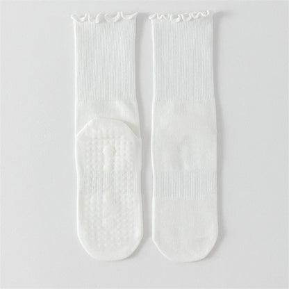 Yoga socks, boneless mid tube socks, sports anti slip thin fit, fitness Pilates combed cotton women's socks Beauty World Shop