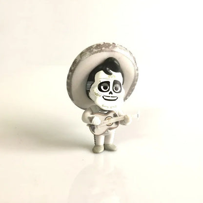 8 Pieces / Set COCO Cartoon Movie Action Figure Vinyl Figurine Collection Model Doll Toys Beauty World Shop