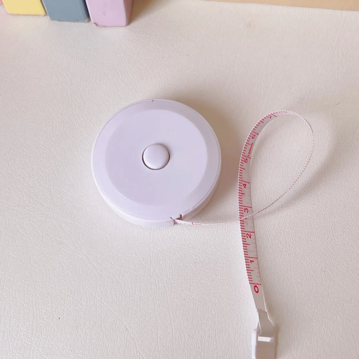 150 cm Cute Mini Soft Tape, Automatic Shrinking Tape Measure, Material Tape Measure, Plastic Tape Measure Beauty World Shop