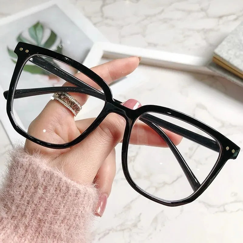 Anti-blue Light Glasses for Women with Regular Eyeglass Frame Finished Retro Flat Light Frame Beauty World Shop