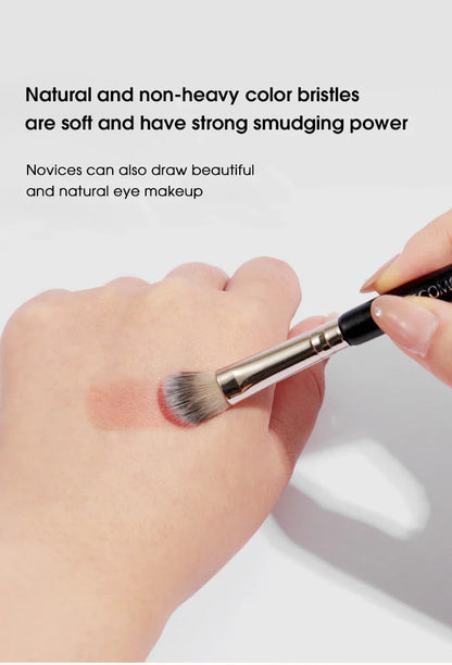 Double-headed painting eyeshadow brush novice makeup brush soft hair does not eat powder natural dizzy dye easy makeup Beauty Trend Shop