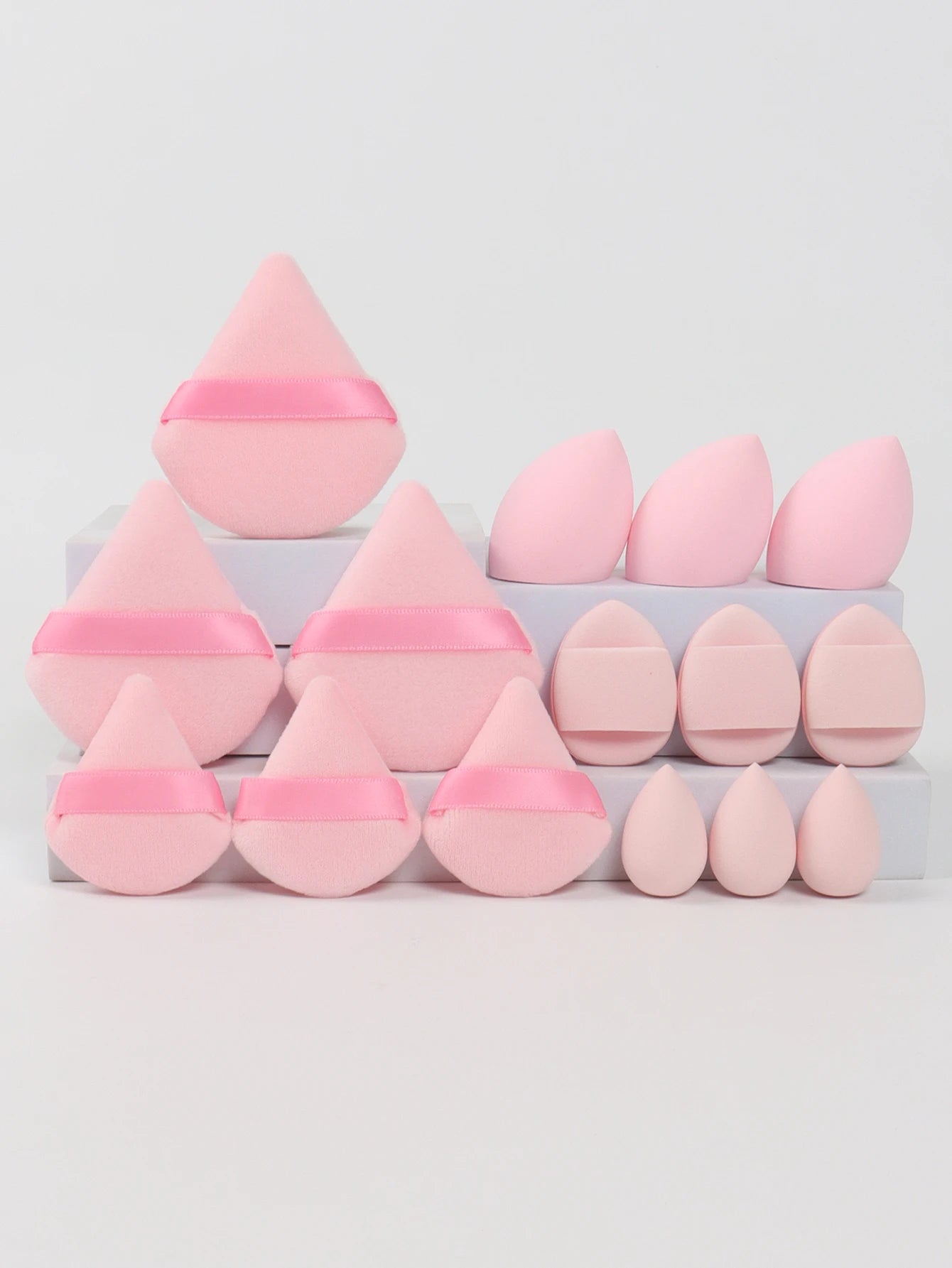 Multi Effect 15 Piece Set 3 Loose Powder Puffs&3 Mini Loose Powder Puffs&3 Medium-Sized Eggs&3 Mini Eggs&3 Air Cushions. Founda Beauty World Shop