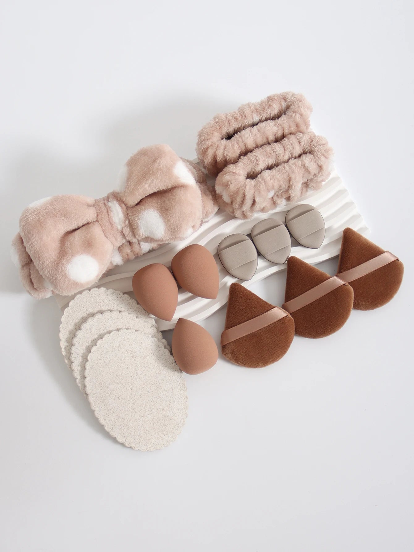 15Pcs Multi-Colored Fluffy Headband and Makeup Sponge Set-Sweet Style, Perfect Beauty Assistant Beauty World Shop