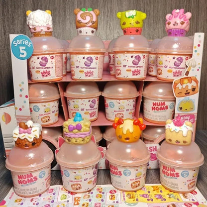 NumNoms Nail Polish Glitter Lipgloss Scented Light-up Num Nom Toy Collection Cute Animal Dolls Fun Play House Kids Birthday Gift Beauty World Shop