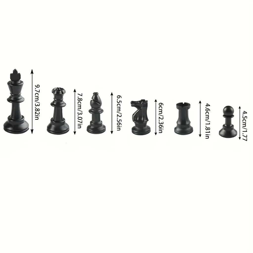 32pcs a set of plastic chess pieces black and white Tuba king 9.7cm high Beauty World Shop