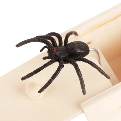 Trick Spider Funny Scare Box Wooden Hidden Box Quality Prank Wooden Scare Box Fun Game Prank Trick Friend Office Toys Beauty Fashion