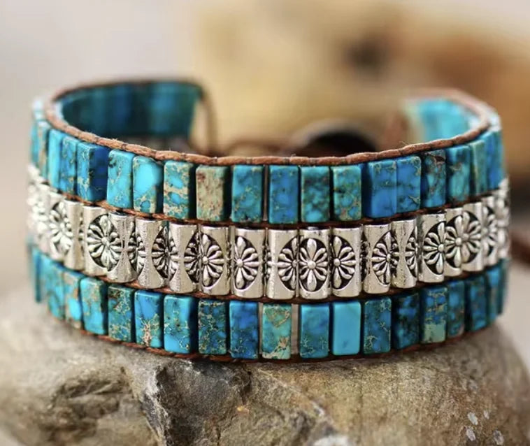 Bracelet  Gift Box Earrings  Jewelry Display Beauty World Shop