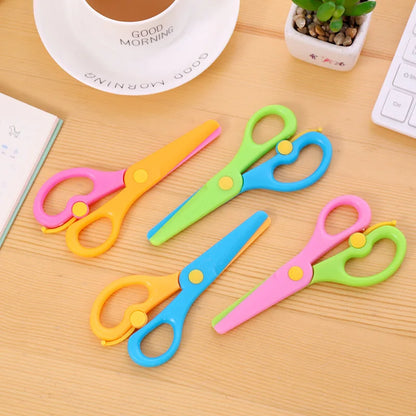 New 1 Pcs 137mm Mini Safety Round Head Plastic Scissors Student Kids Paper Cutting Minions Supplies for Kindergarten School Beauty World Shop